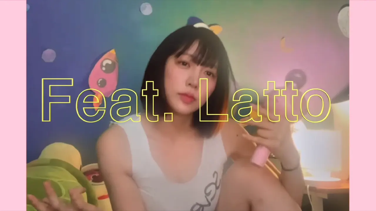 (有遮版) Chuther츄더[문에스더] 沒有暗黑界內容 但她擁有天使的嗓音 魔鬼的身材 而且會彈吉他 很有才華 並且山峰也在一個剛剛好的大小 我個人很推薦大家認識的韓國妹子